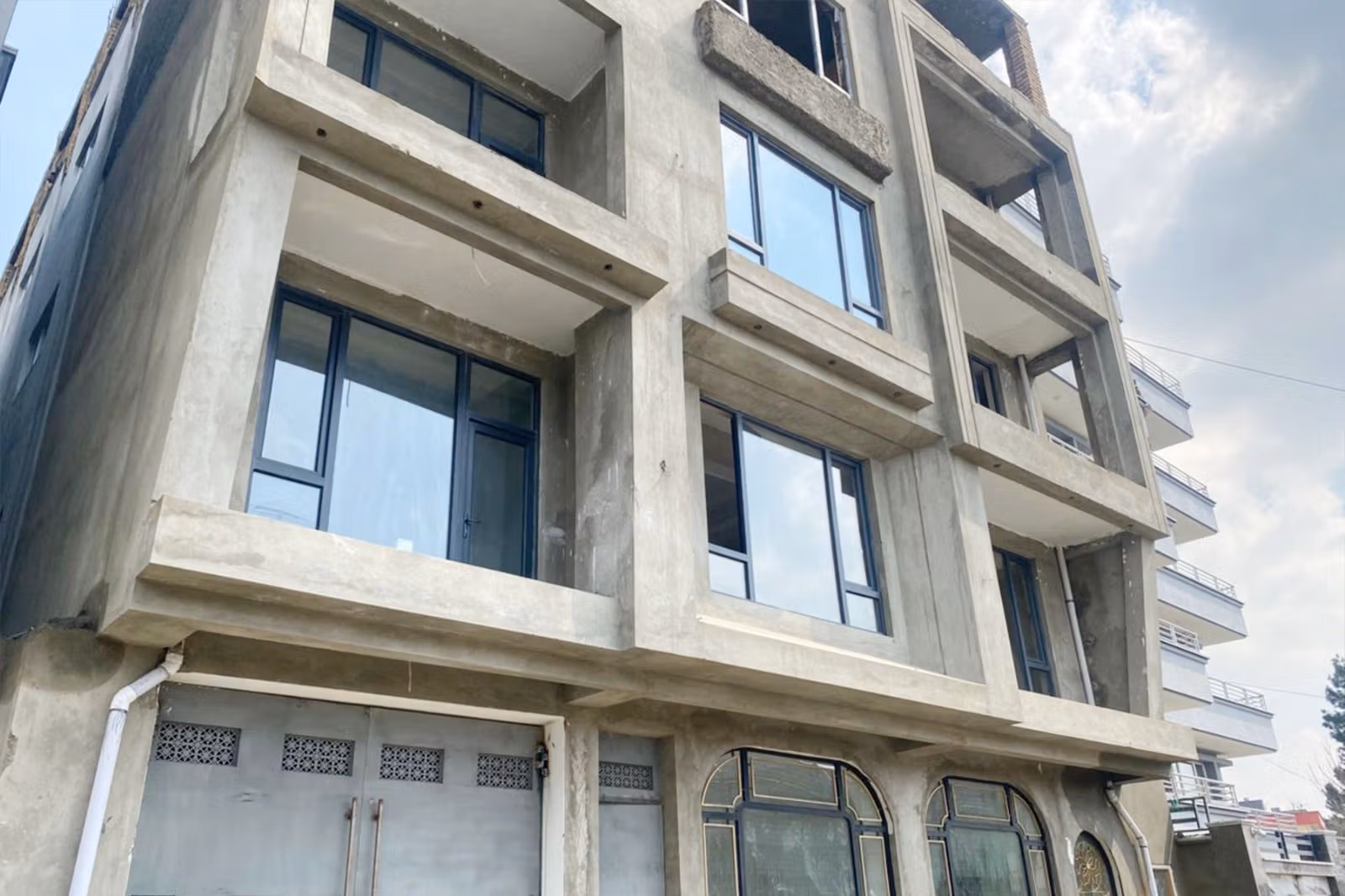 دستور طالبان: هیچکس نمیتواند بلندمنزل بسازد