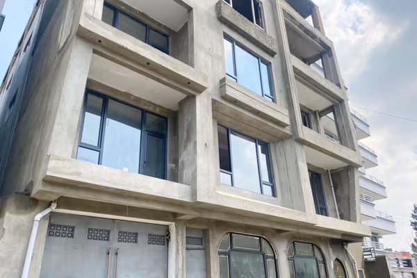 دستور طالبان: هیچکس نمیتواند بلندمنزل بسازد