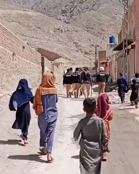 پولیس پاکستان در بلوچستان مالکانی را که به افغان‌ها مسکن می‌دهند بازداشت می‌کند