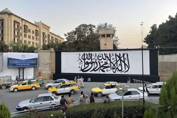 الولايات المتحدة تحذّر من الاعتقال التعسفي لمواطنيها في أفغانستان