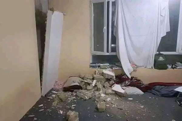 طالبانو په سمنګان کې د شوې زلزلې له امله د نږدې ۱۵۰ کسانو د مرګژوبلې خبر ورکړ