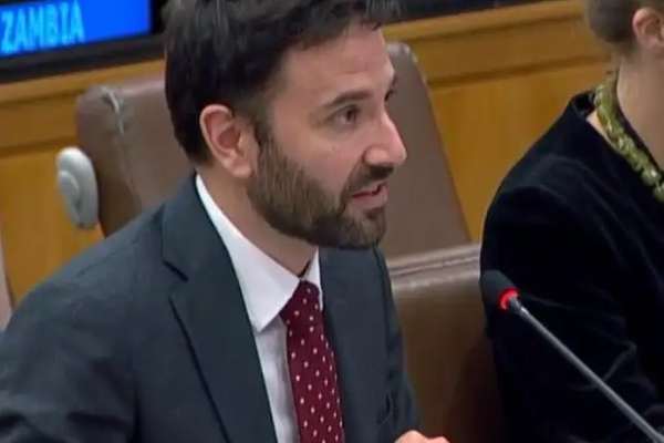 سویس: په افغانستان کې د بشري حقونو د سرغړونو عاملان باید حساب ورکړي