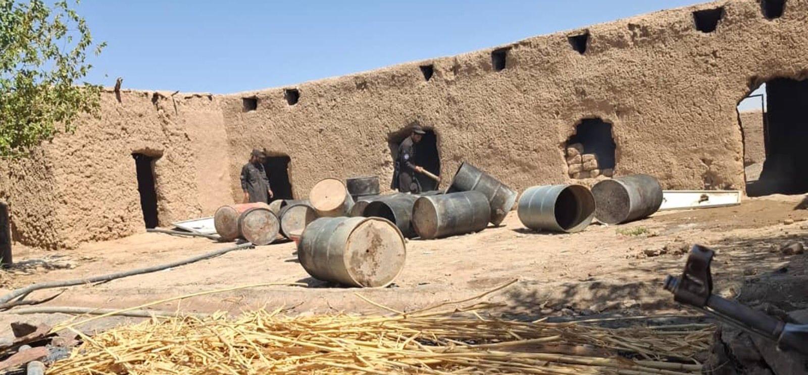 طالبان وایي د نشه‌یي توکو د پروسس ۵۸ کارخونې له منځه وړي دي 