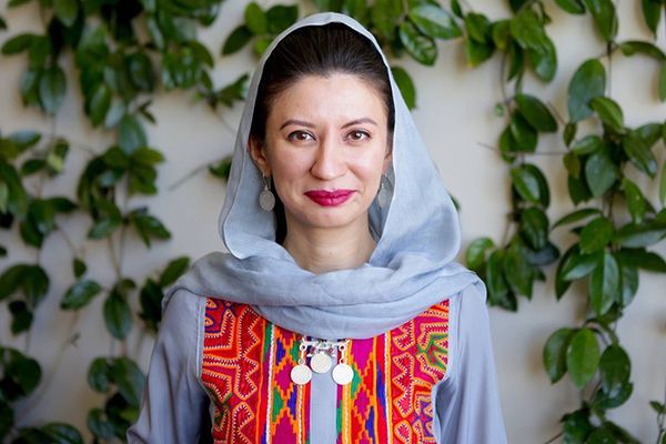 شهرزاد اکبر: د سویلي افریقا د ازادۍ مبارزین د افغان ښځو ترڅنګ ولاړ دي