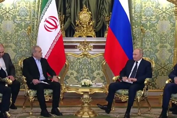 د ایران ولسمشر: ایران هېڅکله هم د اټومي وسلو د جوړولو په لټه کې نه و، نه دی او نه به وي