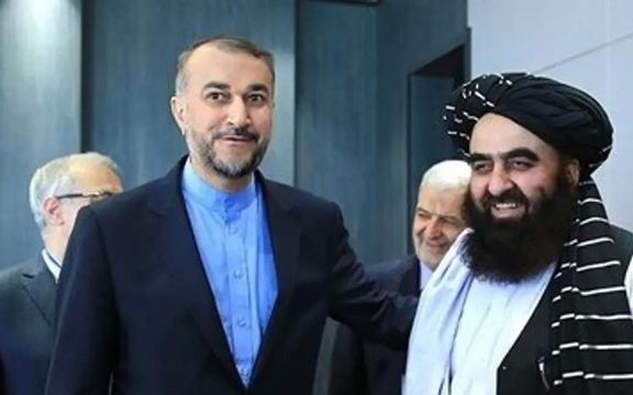 روزنامه جمهوری اسلامی: پاکستان و تاجیکستان با طالبان تسویهحساب میکنند، اما ایران مدارا