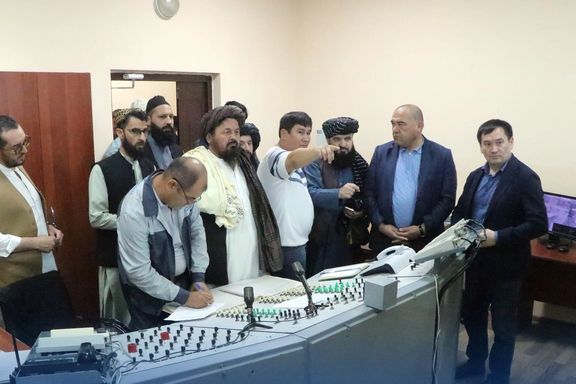 طالبان و اوزبیکستان درباره پروژه خط آهن میان اوزبیکستان، افغانستان و پاکستان گفتوگو کردند