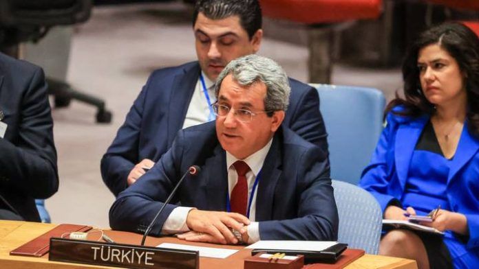 د ترکیې استازی: افغانستان کې د وضعیت خرابېدل نړۍوال امنیت ته جدي ګواښ دی