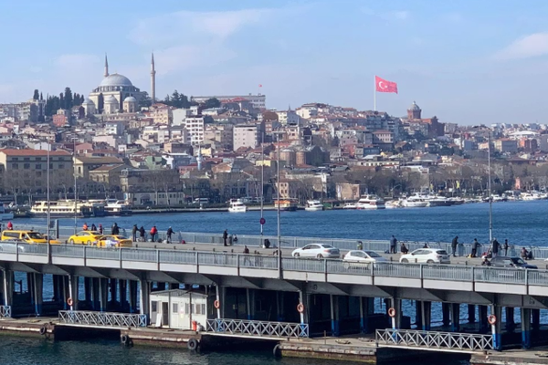 مصادر باكستانية: حجج طالبان في مفاوضات إسطنبول "غير منطقية"