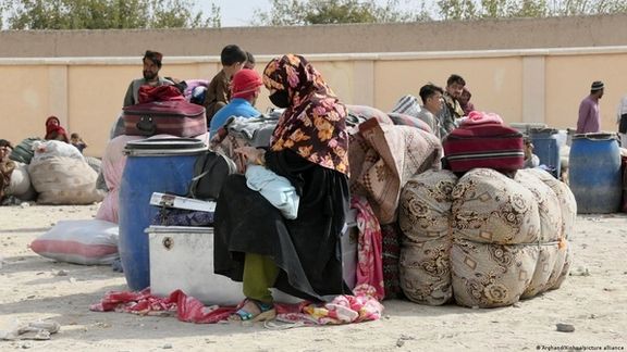 د طالبانو کډوالو وزارت: له پاکستان څخه باندې دوه سوه افغان کډوال راستانه کړل شوي