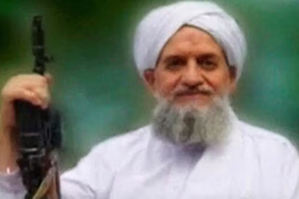 أثر امرأة من قبيلة مهمند.. الخيط الذي قاد الظواهري إلى قلب كابل