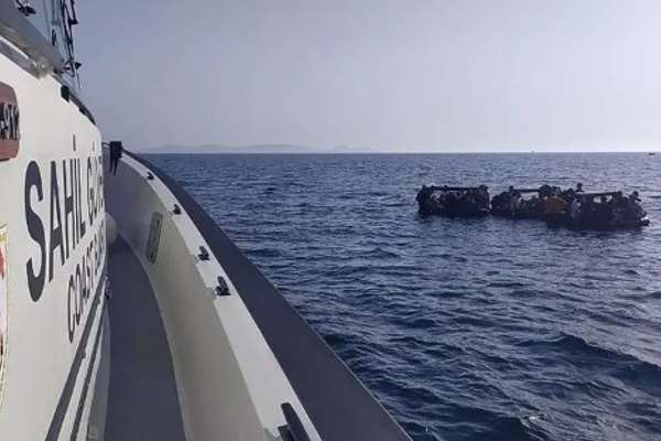 Turkish Coast Guard Detains Around 50 Afghan Refugees