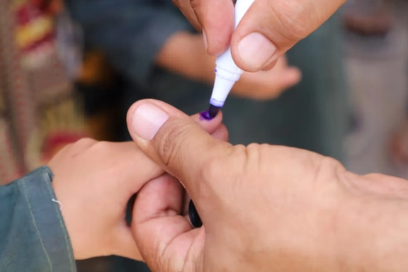 انطلاق جولة جديدة من حملة تطعيم شلل الأطفال في أفغانستان