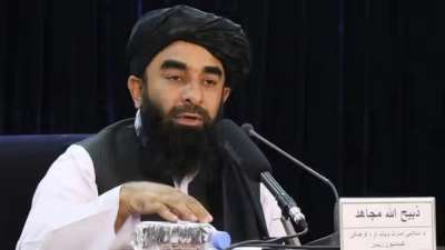 مجاهد میگوید کمکهای خارجی «آزادی و اراده» طالبان را محدود میکند