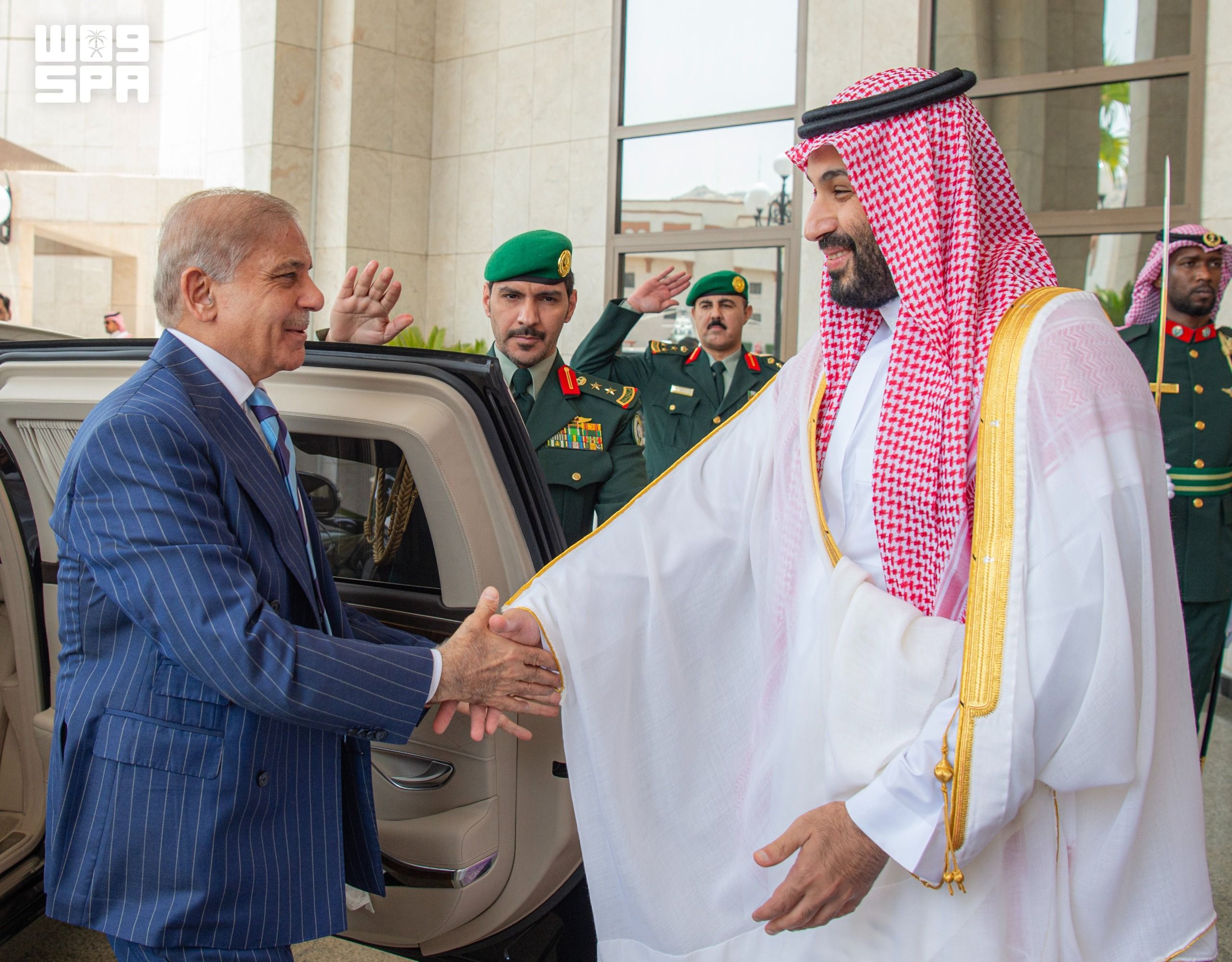 دیدار نخست‌وزیر پاکستان با ولیعهد عربستان سعودی