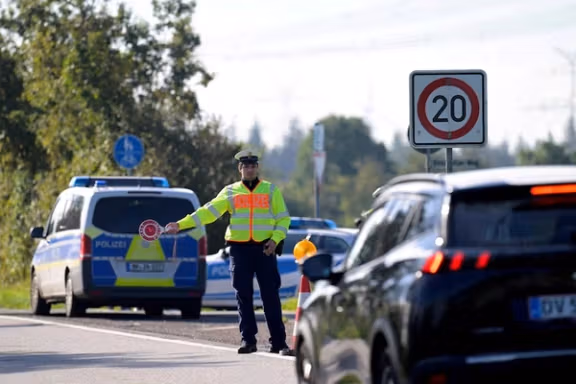 نزدیک به ۵۰ درصد از مهاجران از مرزهای آلمان برگردانده شدهاند