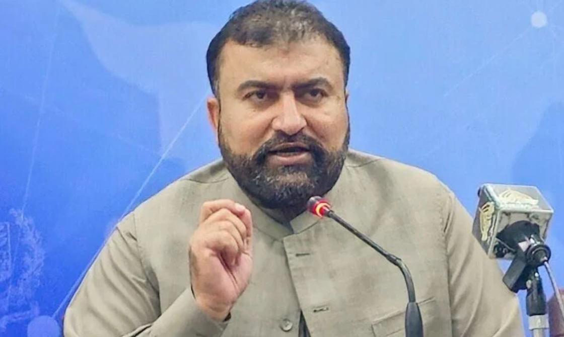 د پاکستان د کورنیو چارو وزیر له خپلې دندې استعفا کړې