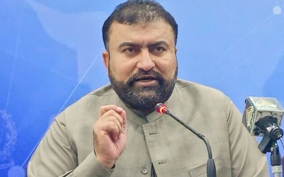 د پاکستان د کورنیو چارو وزیر له خپلې دندې استعفا کړې