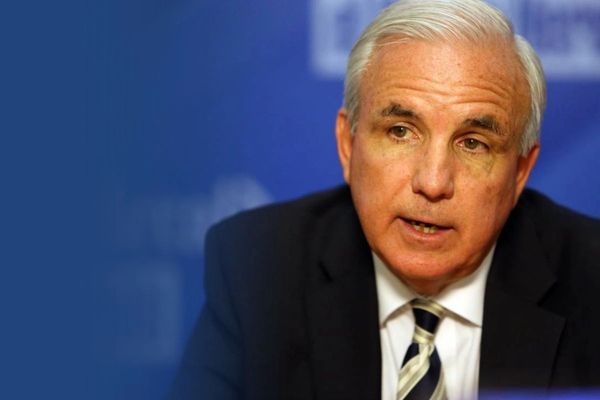 د امریکا د کانګرس غړی: د ایران دیکتاتوري نظام باید د تاریخ «خځلځي» ته وغورځول شي