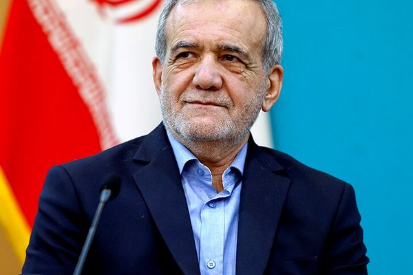 پزشکیان د ټرمپ څرګندونو ته په «سخت او پرېکنده ځواب» غبرګون ښودلی