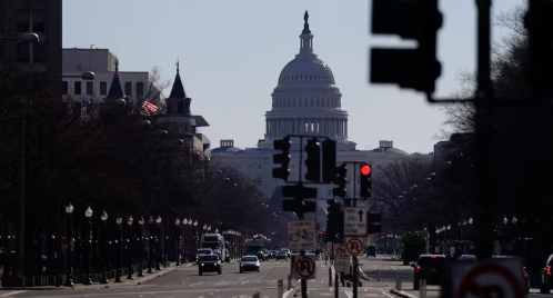 فرض الطوق الأمني على العاصمة الأميركية؛ ترامب: يجب نقل المشردين فورًا إلى مكان بعيد جدًا