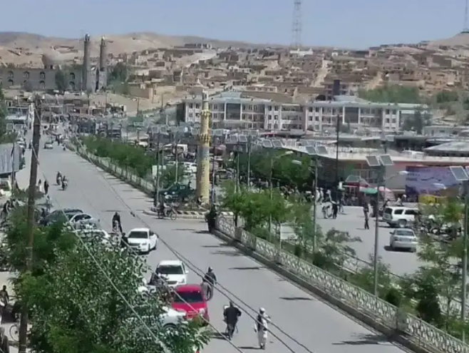 طالبان شش کارمند یک موسسه مددرسان را 'به قید ضمانت از زندان آزاد کرد'