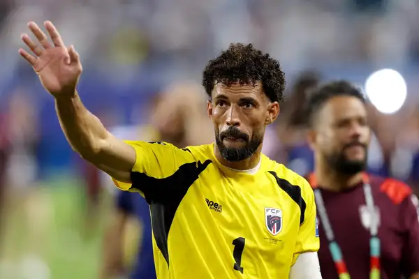 ووزینیا و هالند در ترکیب منتخب هواداران جام جهانی ۲۰۲۶ قرار گرفتند