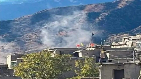 د طالبانو او پاکستاني پوله ساتو تر منځ پر ډېورنډ کرښه نېږدې یو ساعت جګړه شوې