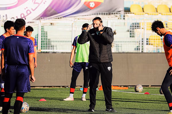 افغانستان در آستانه دو بازی تشریفاتی؛ سرمربی جدید و ابهام درباره فهرست بازیکنان دعوتشده