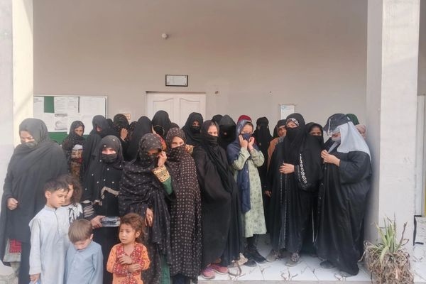 پاکستاني پولیسو په بلوچستان کې ۲۸ افغان کډوال نیولي دي