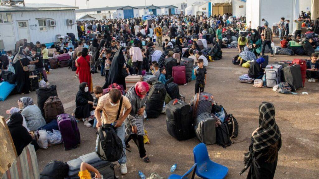 ایراني رسنۍ: د افغانانو له اېستلو سره په اقتصادي برخه کې د ایران کاري ظرفیت محدود شوی دی
