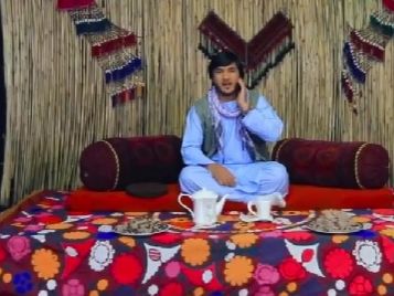 منابع محلی: موسی شاهین خواننده محلی توسط طالبان بازداشت شده است