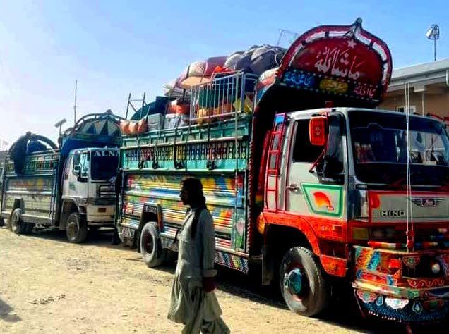 طالبان: نن له ایران او پاکستان څخه نږدې ۴ زره کډوال افغانستان ته راستانه شوي دي