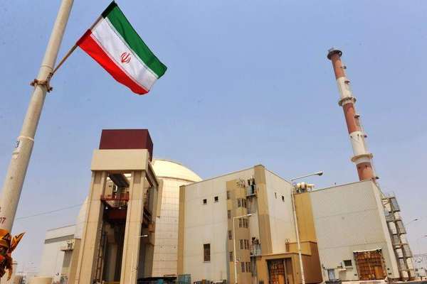 د ایران واکمن مذهبي مشران تر بل هر وخت له لوی خطر سره مخ دي