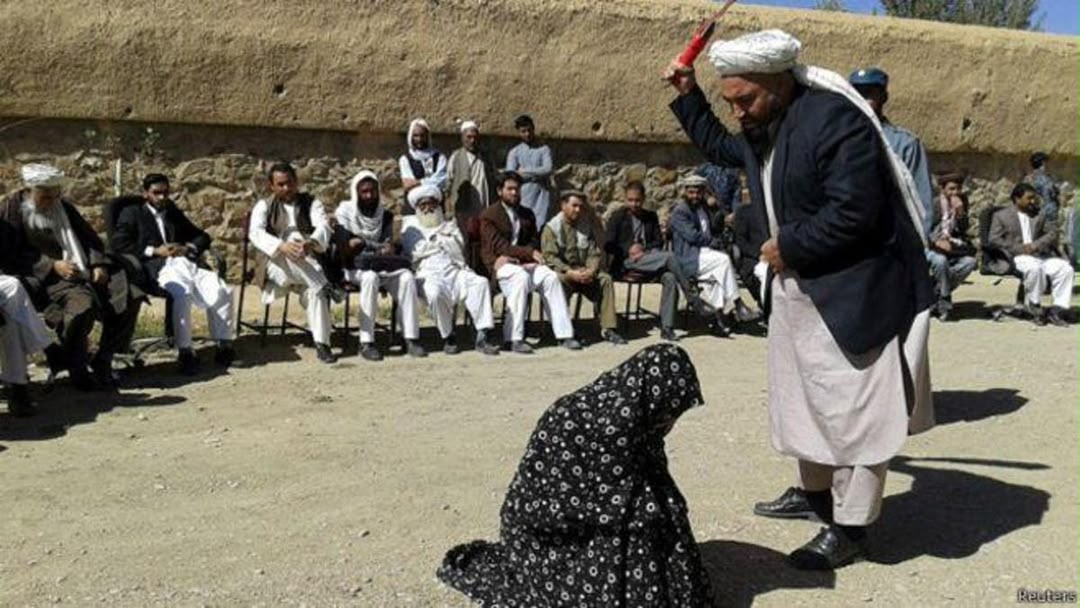 په افغانستان کې د دین او عقیدې ازادي؛ له مذهبي محدودیتونو تر افراطي تاوتریخوالي