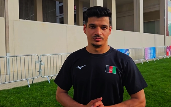 فهیم انوری ملیپوش شنای افغانستان فردا با حریفانش در المپیک ٢٠٢٤ پاریس رقابت میکند