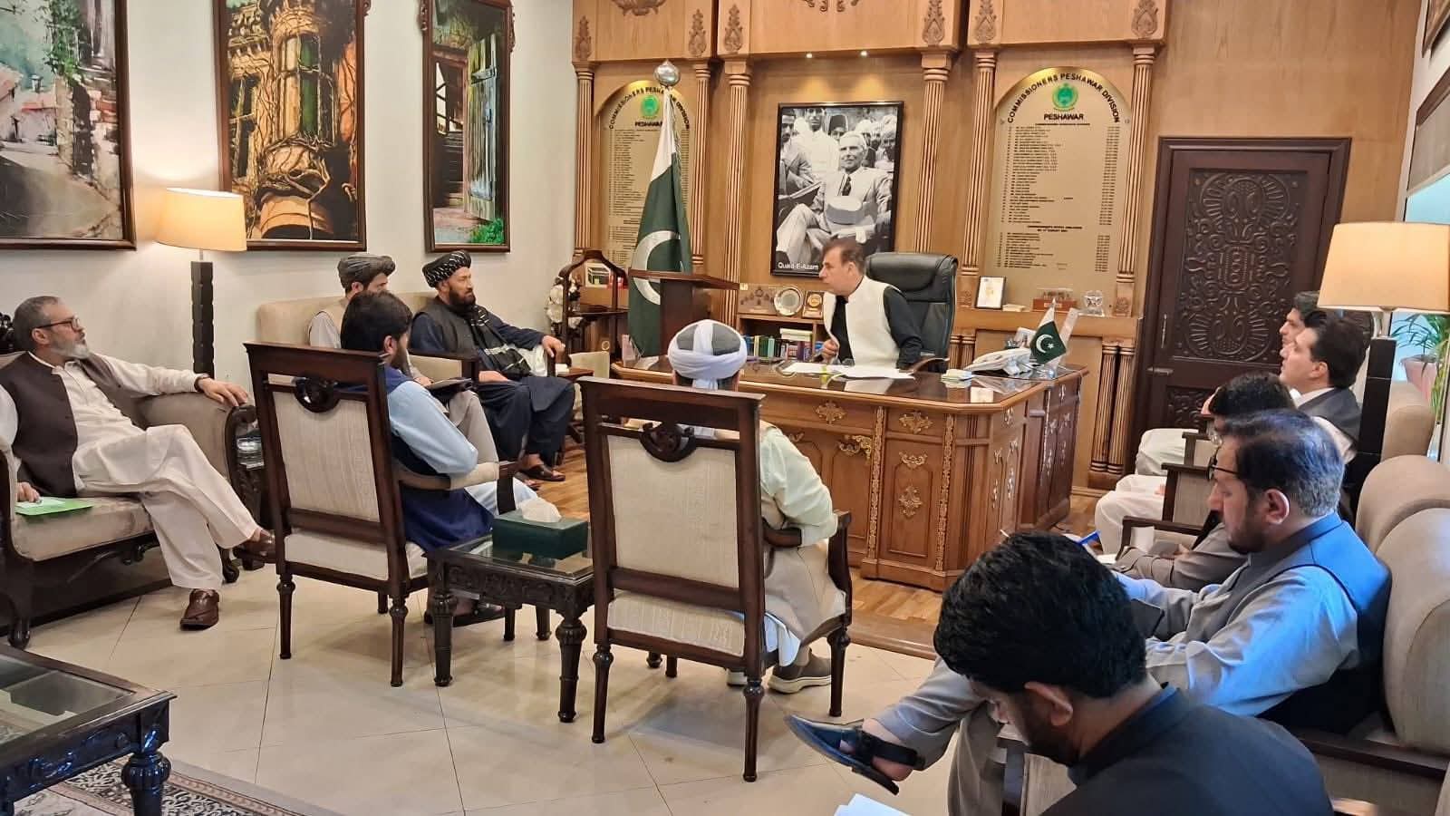 پاکستاني چارواکو له طالبانو افغانستان کې د بندپاتې زرو پاکستاني وګړو د ستنولو غوښتنه کړې