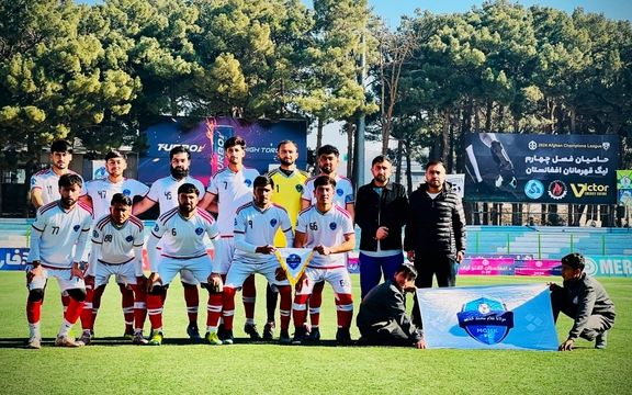 تیم خدیم افسی کرایه برگشت خود را قرض و با اعتراض به شرایط میزبانی، شهر هرات را ترک کرد