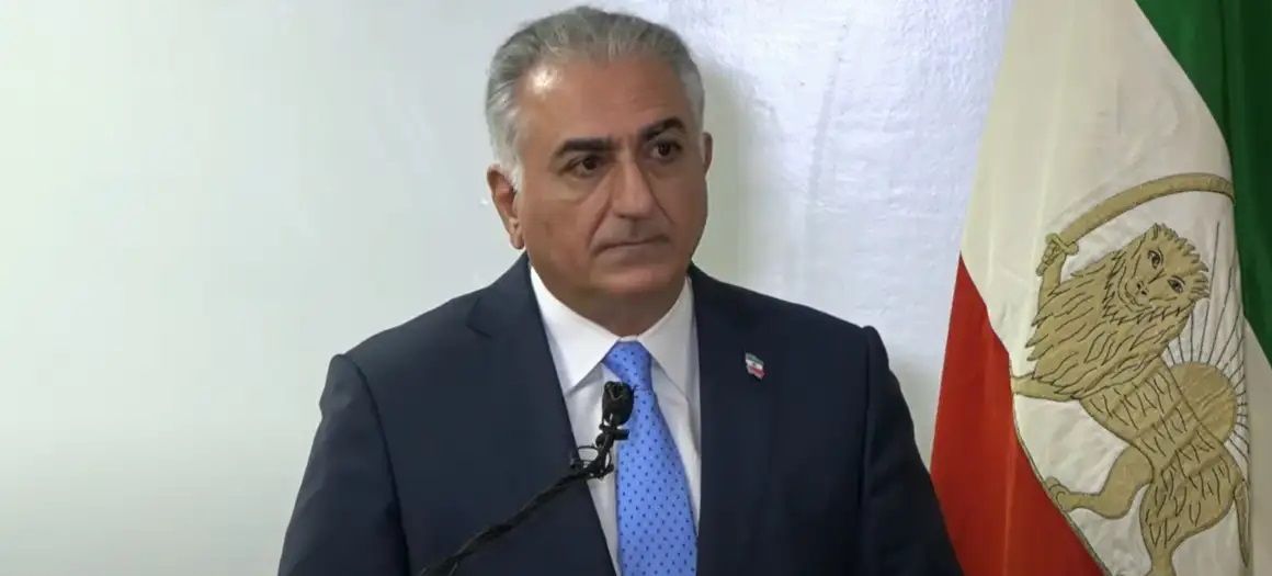 شهزاده رضا پهلوي: د اسلامي جمهوریت د نسکورېدو شېبه نږدې ده