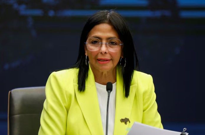 رئیس‌جمهور موقت ونزوئلا قانون اصلاحات نفت این کشور را امضاء کرد