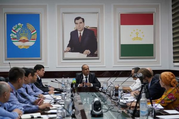 طاجيكستان: ضبط أكثر من ۱.۶ طن من المخدرات على الحدود مع أفغانستان