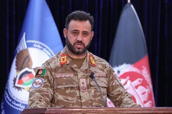 شينواري: طالبان قتلت 3 آلاف جندي وتعتقل 8 آلاف آخرين في سجون سرية