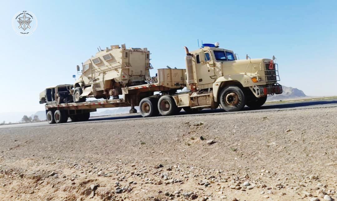 طالبان می‌گوید ده‌ها تانک و موتر نظامی را از نزد افراد غیرمسئول جمع‌آوری کرده است