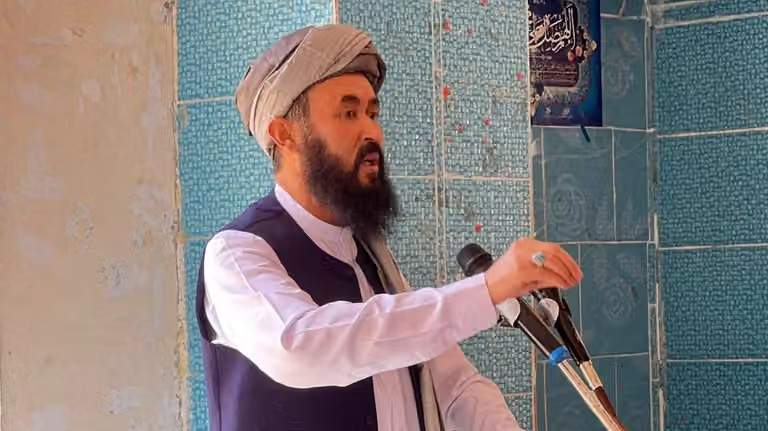 مع تصاعد التضييق على الهزارة.. مسؤول من العرقية في طالبان يقلل من الأزمة: لكل مشكلة حل