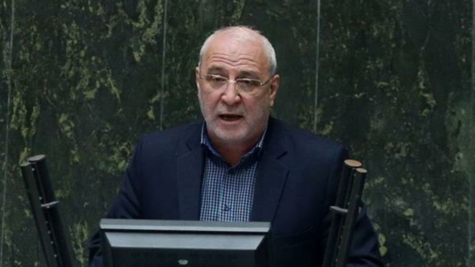 د ایران د پارلمان غړی د افغان کډوالو پر کار او سفر د بندیز غوښتونکی شو