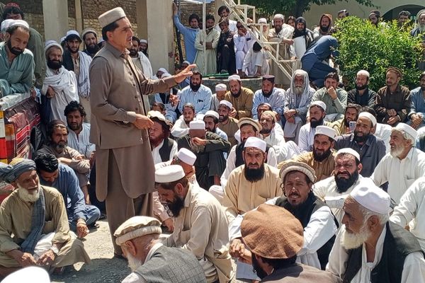 د خیبر پښتونخوا د تیرا بې ځایه شوي لا هم خپلو سیمو ته د ستنېدو په تمه دي