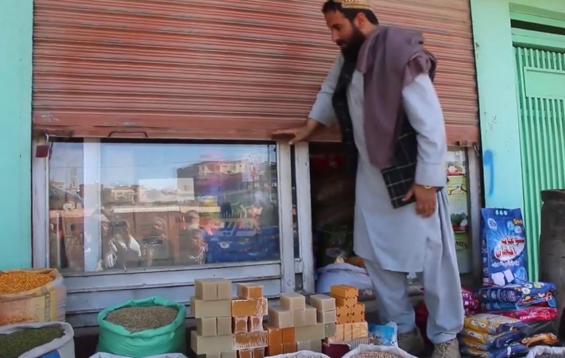 طالبانو په غزني، کابل، فراه او کندوز کې لسګونه سوداکریز مارکېټونه د «احتکار» له امله وتړل