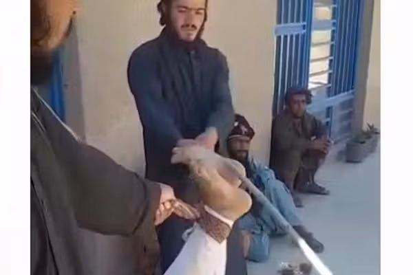 فراتر از ۱۰۷ هزار شلاق طالبان بر تن انسان افغانستان