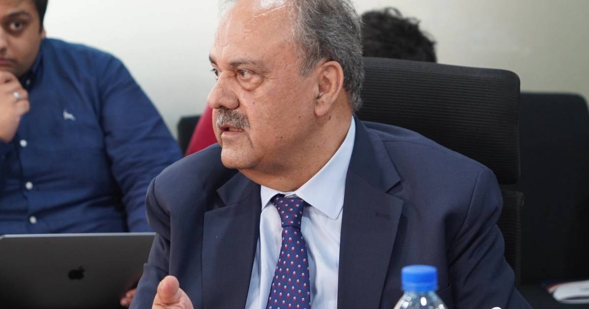 اصف درانی: په افغانستان کې د ترهګرۍ سرچینه د پنځو ګاونډيو لپاره د ...